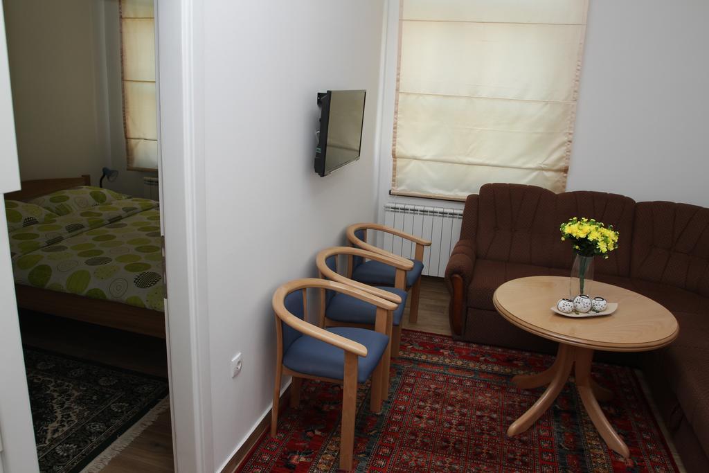 Apartments Ferhadija Banja Luka Zewnętrze zdjęcie