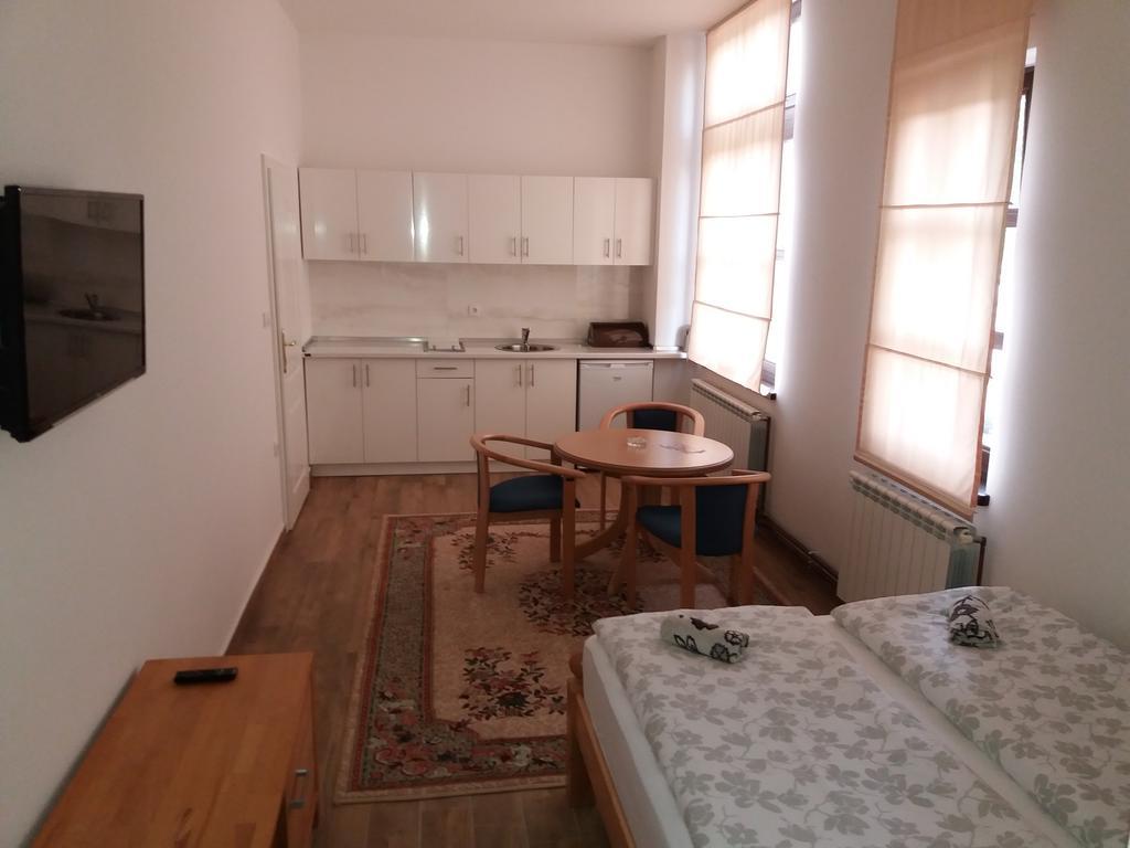 Apartments Ferhadija Banja Luka Zewnętrze zdjęcie